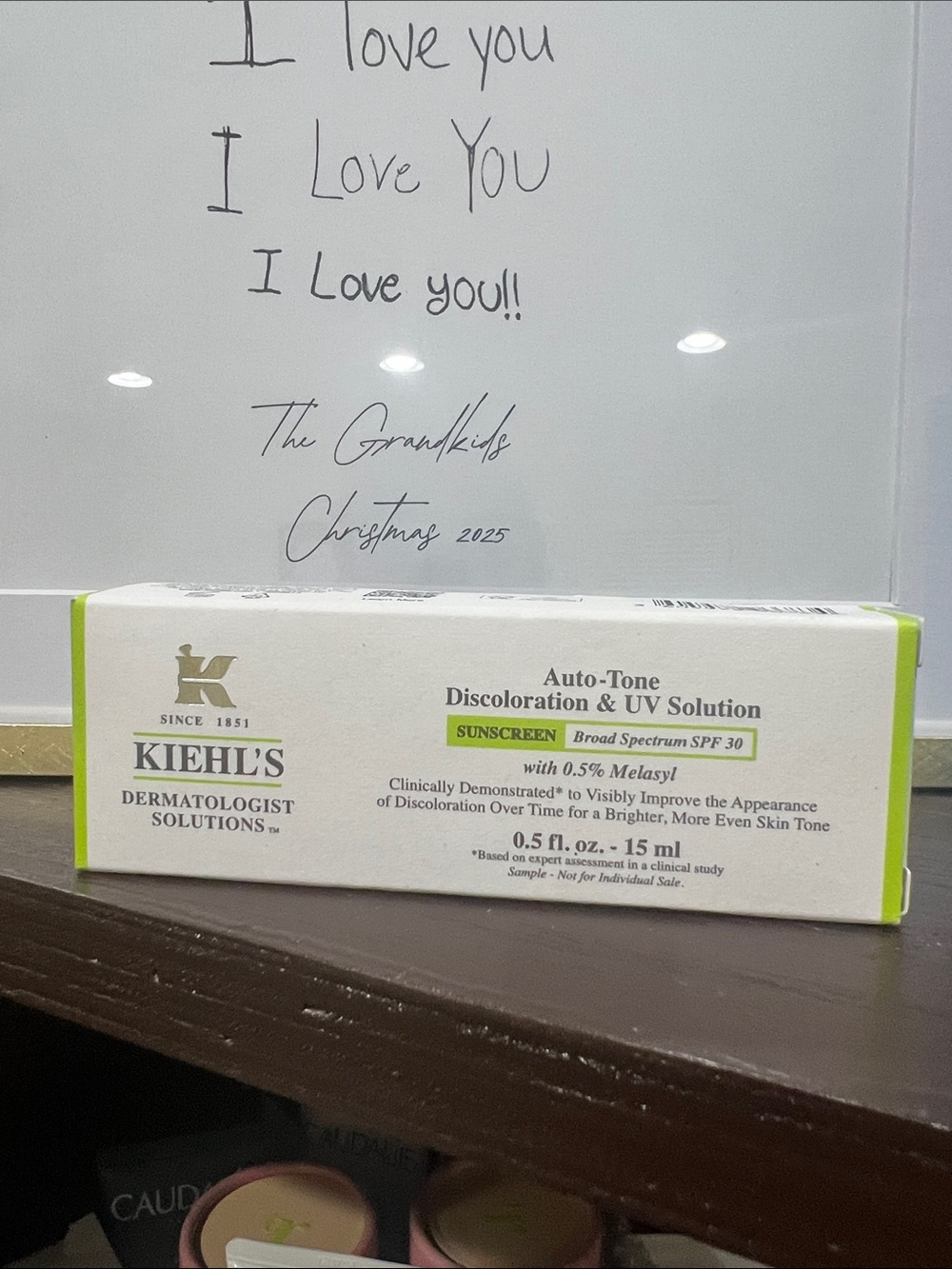 Brand New Kiehl's Auto-Tone Discoloration & UV Solution